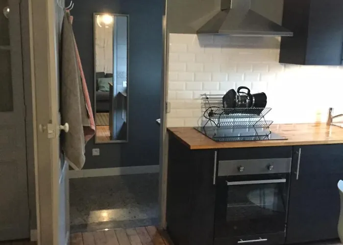 Apartment Moliere M4